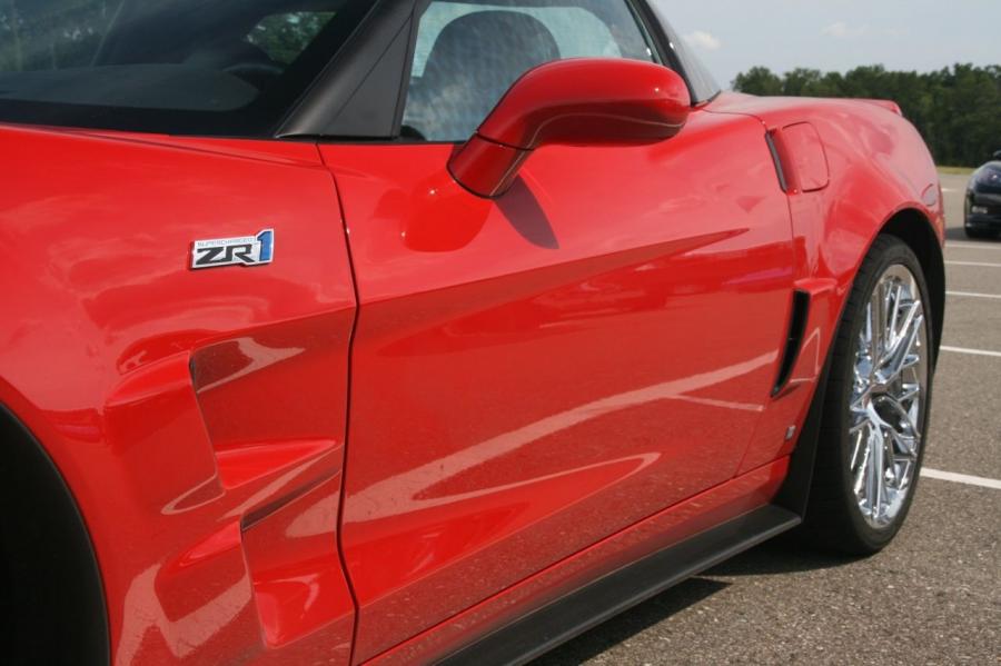  Chevrolet Covette ZR1 on Track 2009 года  (фото 26 из 65)